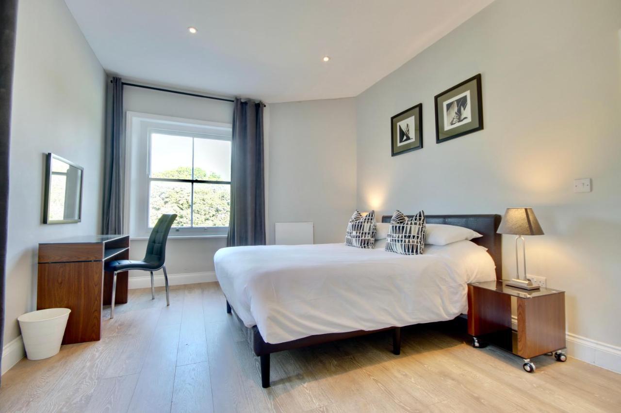 Orange Grove Hotel & Gardens Sarisbury Green ภายนอก รูปภาพ