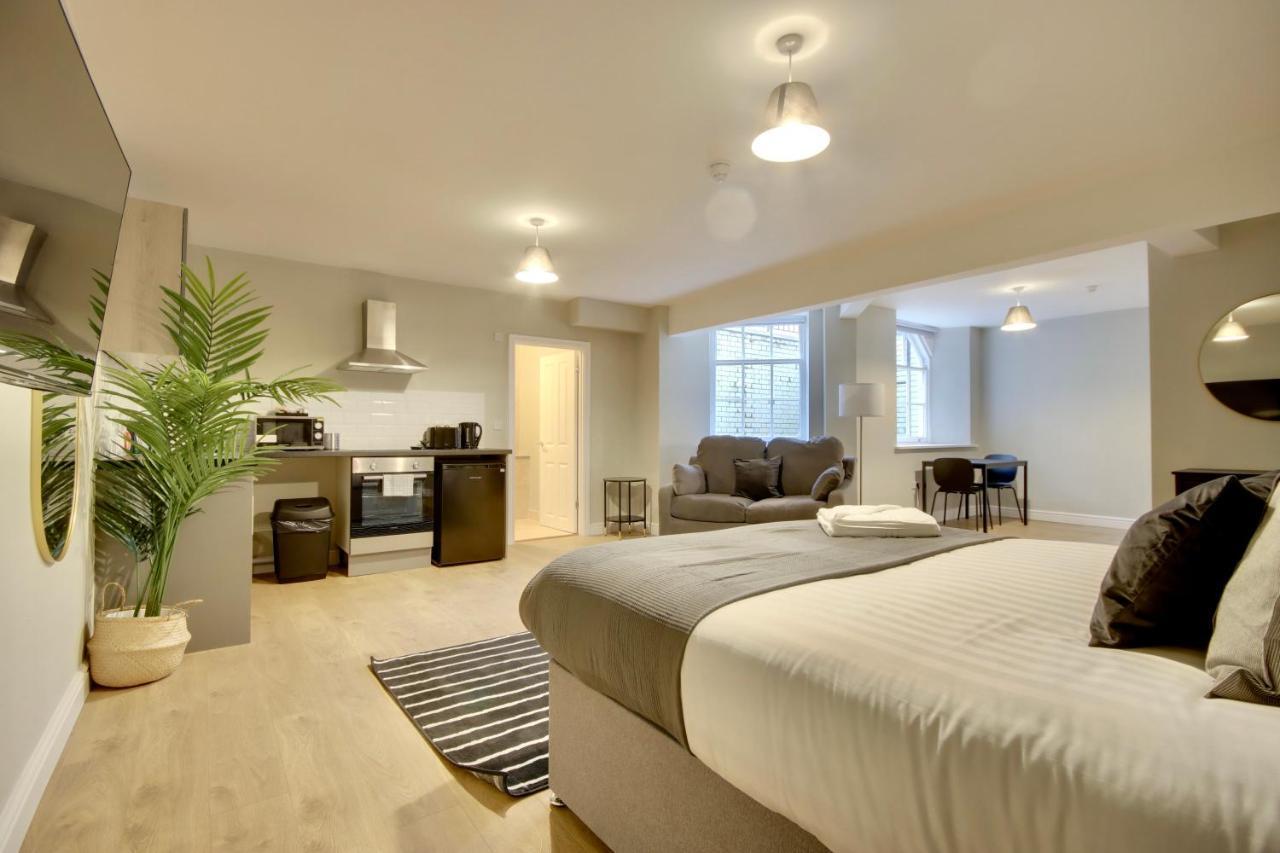 Orange Grove Hotel & Gardens Sarisbury Green ภายนอก รูปภาพ